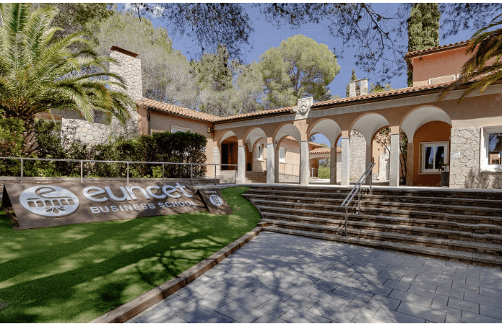 EUNCET X Casanova - Imagen 4